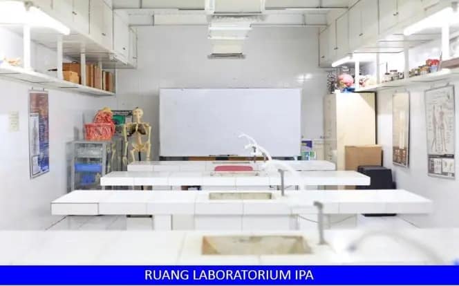 Ruang Laboratorium IPA 01